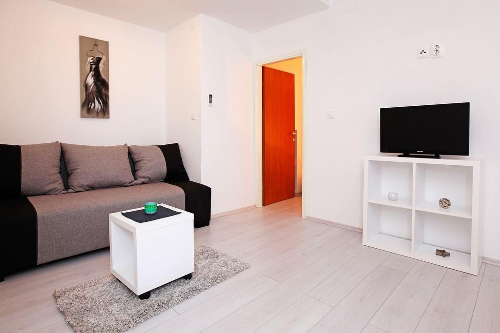 Apartments Park Vela Luka Chambre photo
