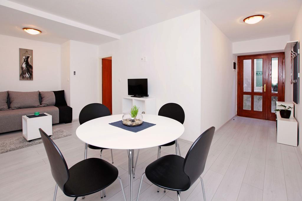 Apartments Park Vela Luka Chambre photo
