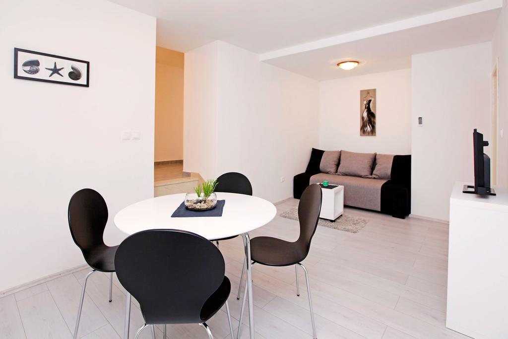 Apartments Park Vela Luka Chambre photo
